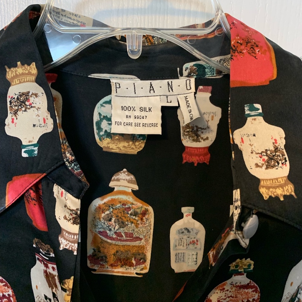 Blouse - Picture 2 of 2